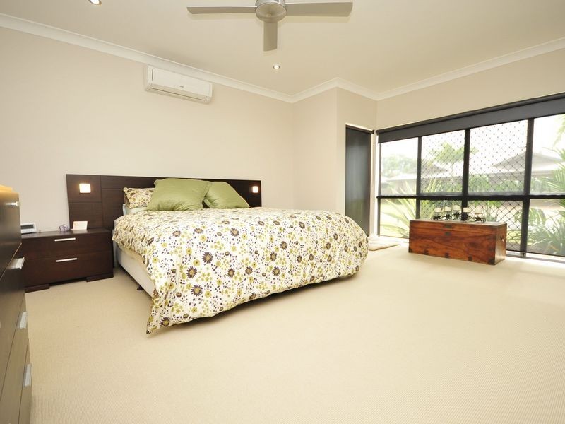 6 Edge Close, Kewarra Beach QLD 4879