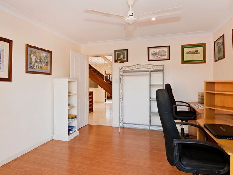 5 Argyle Close, Edge Hill QLD 4870