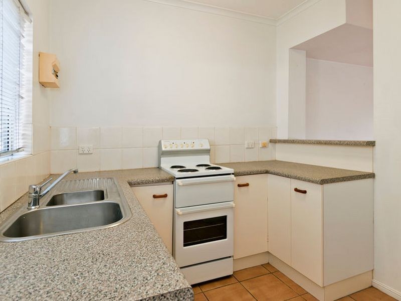 1/2 Cavanagh Street, Woree QLD 4868