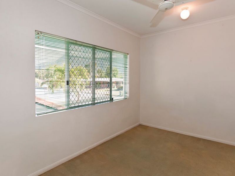 1/2 Cavanagh Street, Woree QLD 4868