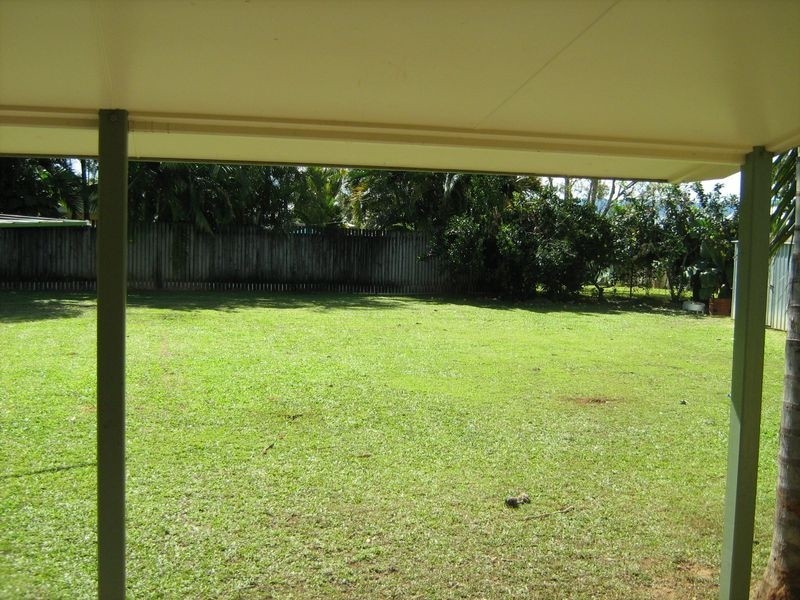 Bentley Park QLD 4869