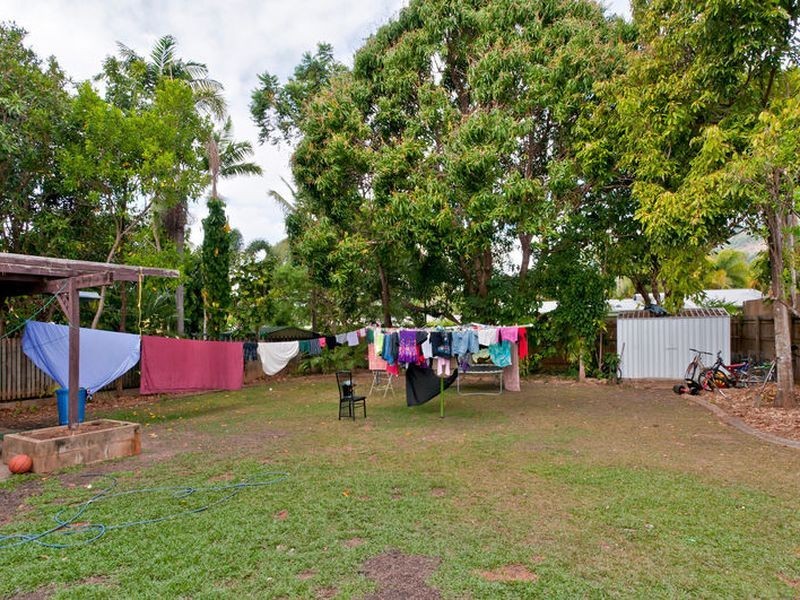 11 Katanga Close, Smithfield QLD 4878