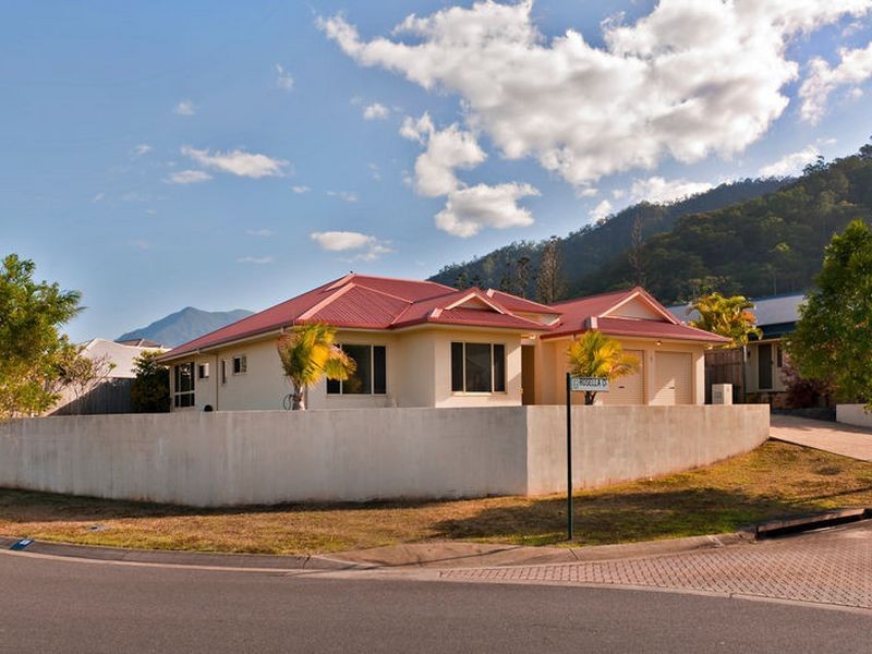 26 Oakblue Drive/1 Rosella Close, Mount Sheridan QLD 4868
