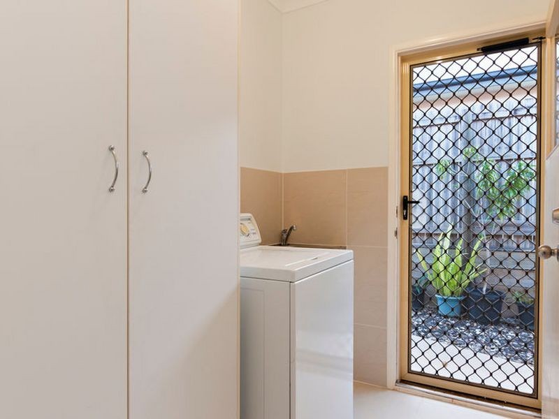 26 Oakblue Drive/1 Rosella Close, Mount Sheridan QLD 4868