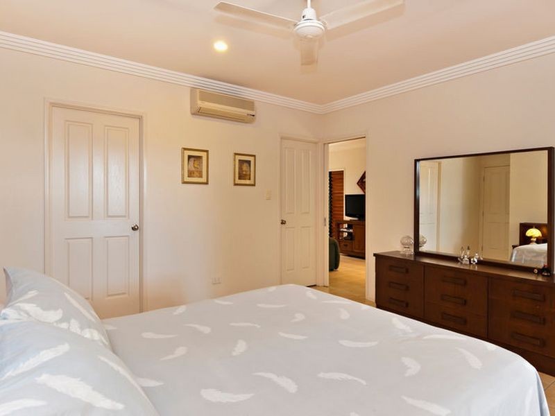 1 Red Peak Boulevard, Caravonica QLD 4878