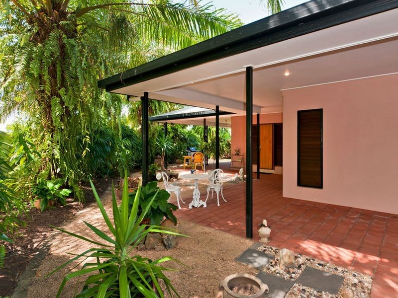 1 Red Peak Boulevard, Caravonica QLD 4878