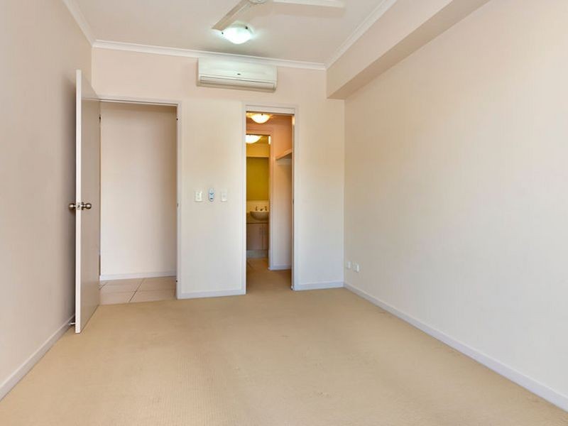 6/376 Severin Street, Parramatta Park QLD 4870