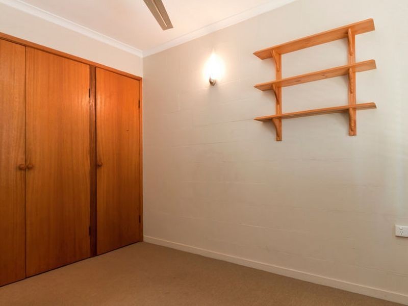 11/473 McCoombe Street, Mooroobool QLD 4870