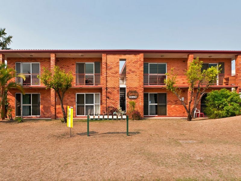 2/18 Curtin Street, Westcourt QLD 4870