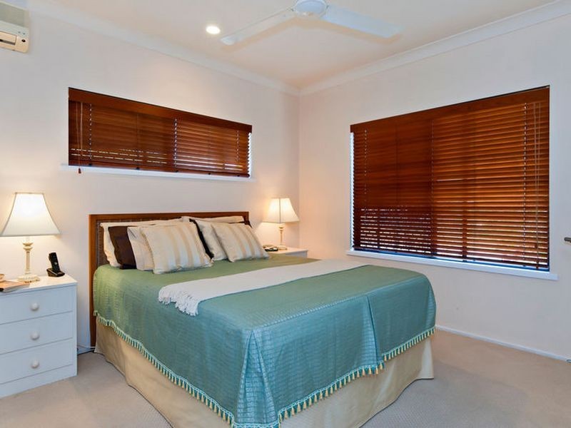 2 Greenford  Close, Brinsmead QLD 4870