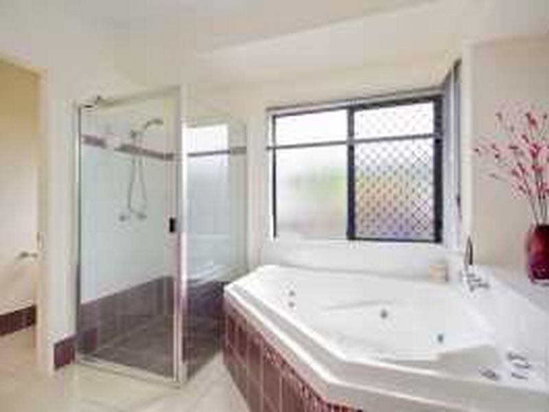 23 Lum Jim Street, Redlynch QLD 4870