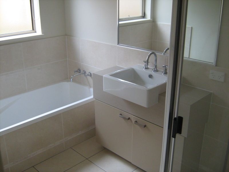 26 Cliffdale Street, Bentley Park QLD 4869