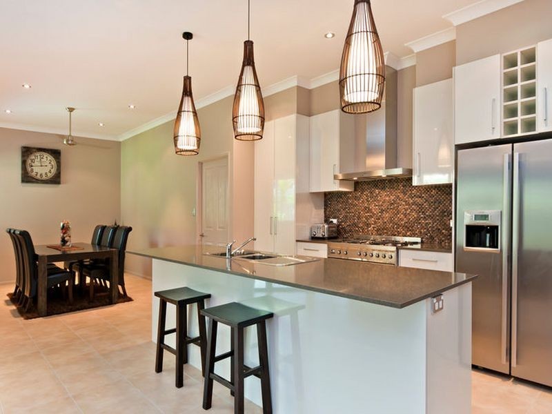 3 Savaii Close, Palm Cove QLD 4879