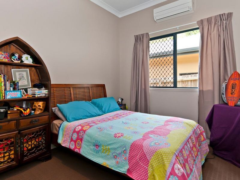 3 Savaii Close, Palm Cove QLD 4879