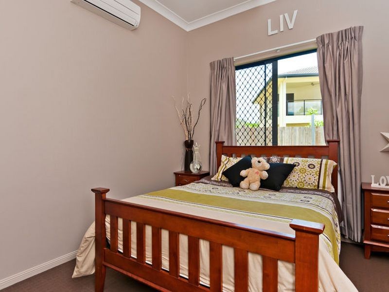 3 Savaii Close, Palm Cove QLD 4879