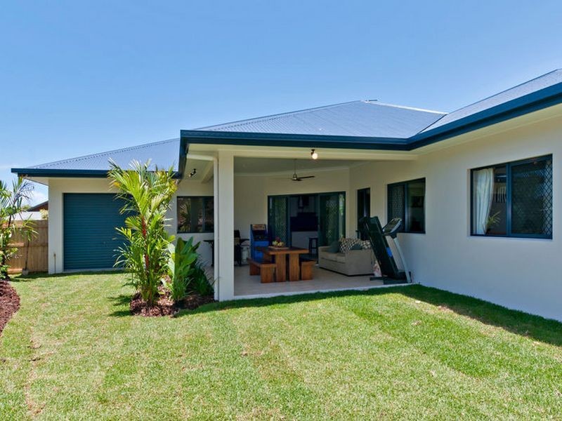 3 Savaii Close, Palm Cove QLD 4879