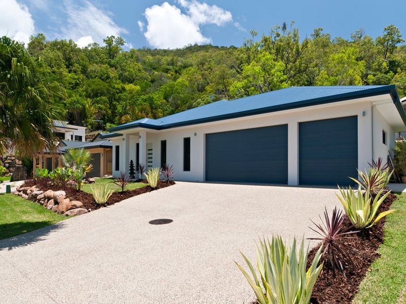 3 Savaii Close, Palm Cove QLD 4879