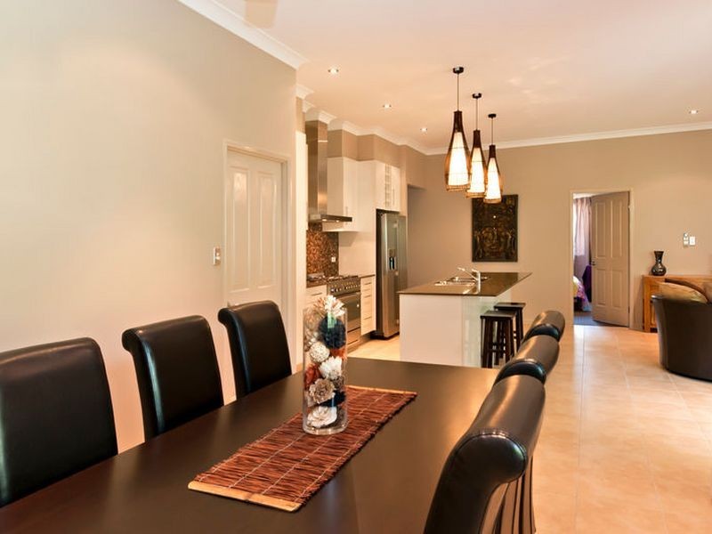 3 Savaii Close, Palm Cove QLD 4879