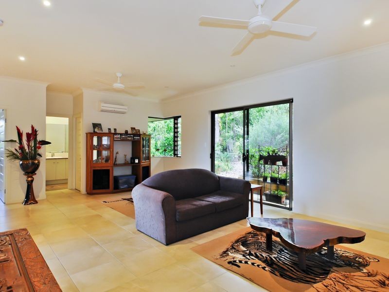 54 Buckinghamia Street, Redlynch QLD 4870