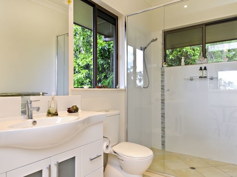 54 Buckinghamia Street, Redlynch QLD 4870