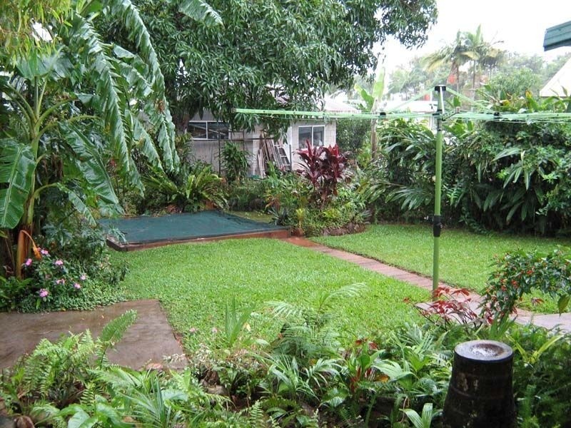 20 Panorama Street, Bayview Heights QLD 4868