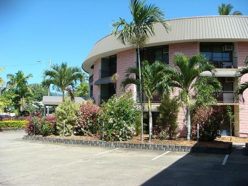 Cairns North QLD 4870