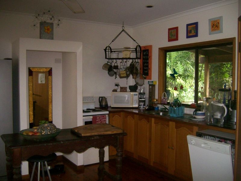 Aeroglen QLD 4870