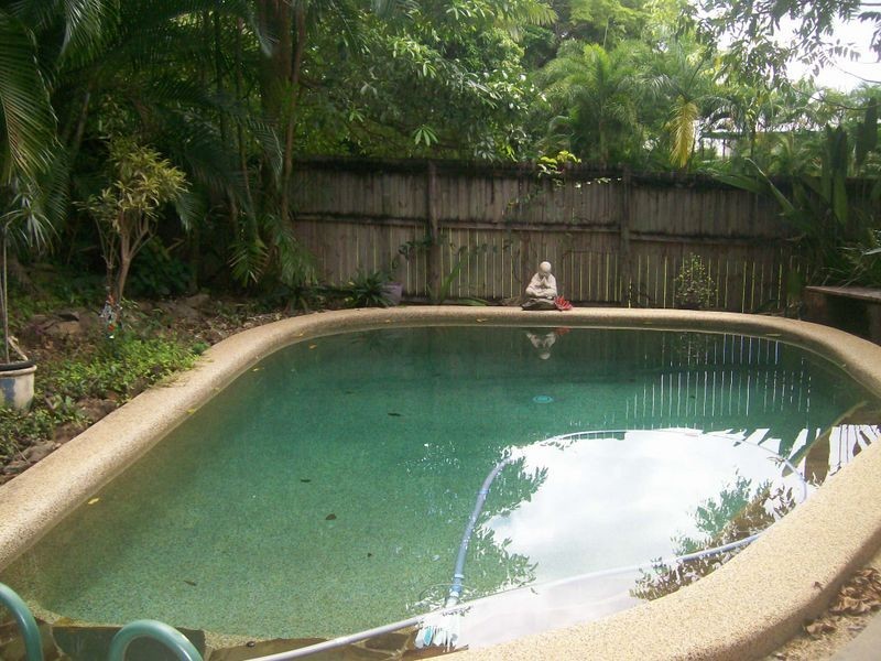 Aeroglen QLD 4870
