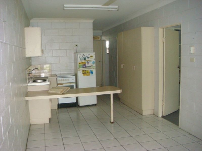 2/13-15 Brisbane Street, Parramatta Park QLD 4870