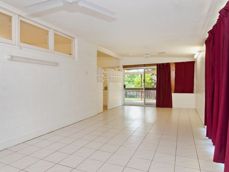 14 Langan Street, Earlville QLD 4870