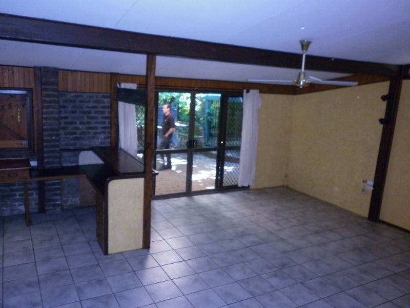 76 Mt Peter Road, Mount Sheridan QLD 4868