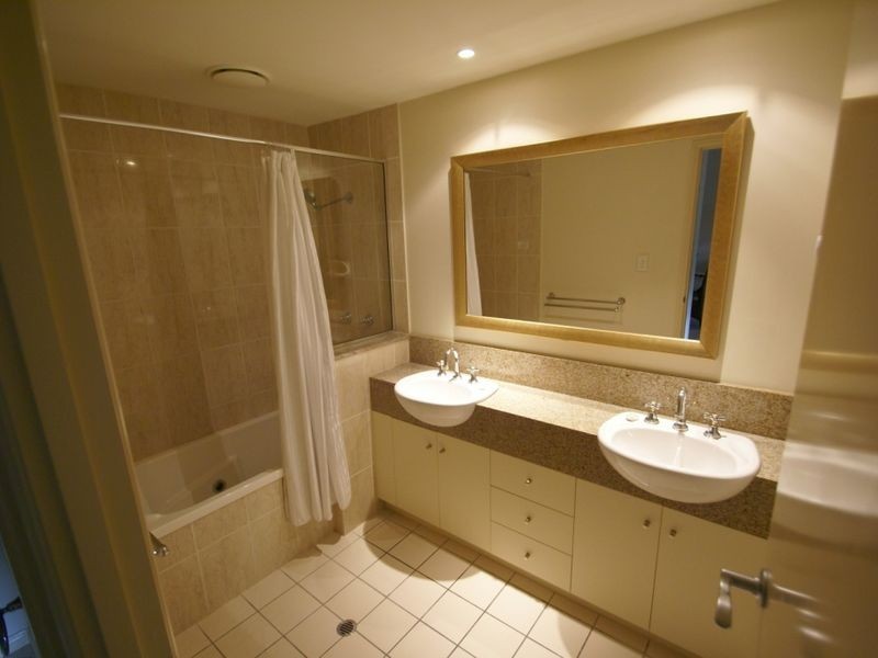 Cairns North QLD 4870