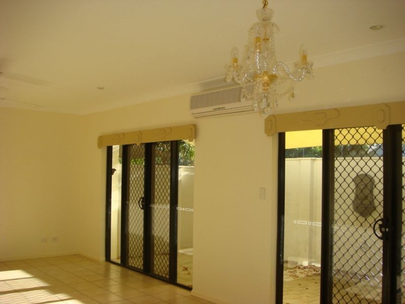 Stratford QLD 4870
