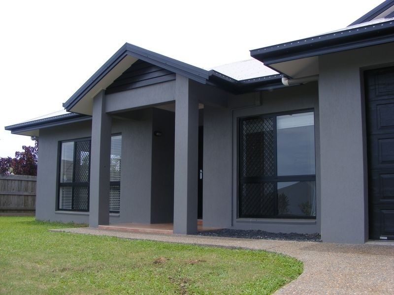 11 Abington Close, Redlynch QLD 4870