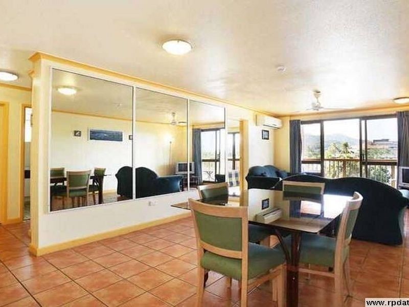 15/249 Esplanade, Cairns QLD 4870