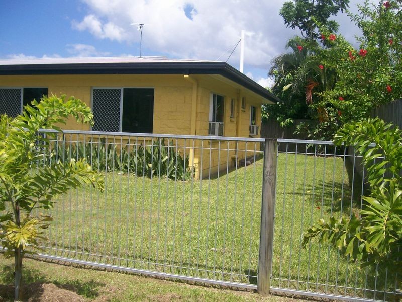 Manoora QLD 4870