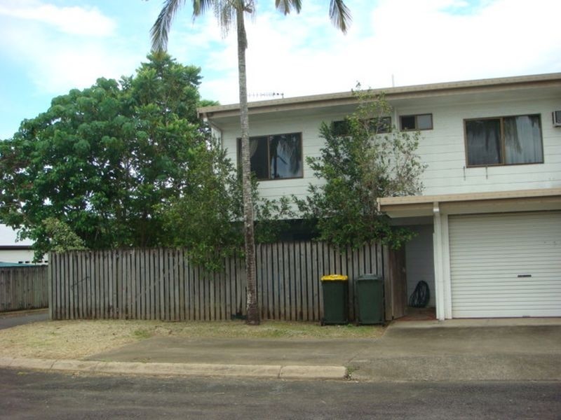 Mooroobool QLD 4870