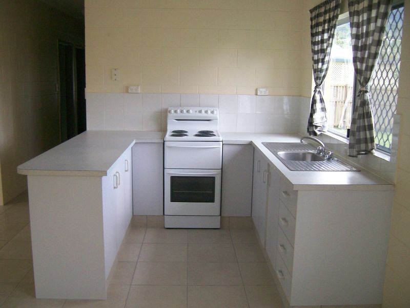 Bentley Park QLD 4869