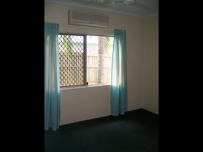 Bentley Park QLD 4869