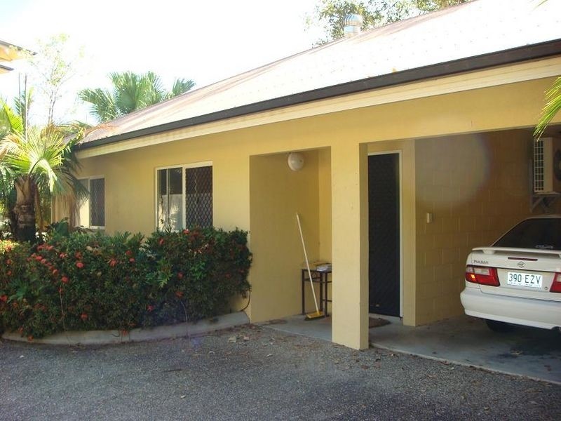 1/13-17 Oyster Court, Trinity Beach QLD 4879