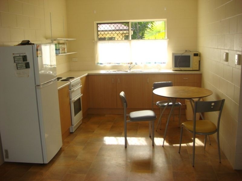 1/13-17 Oyster Court, Trinity Beach QLD 4879