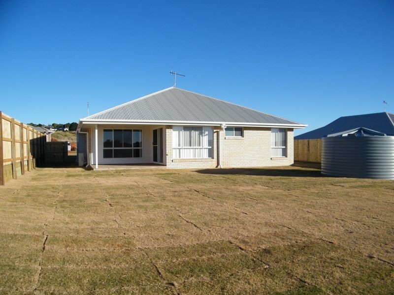 58 Frangipani Drive, Kingaroy QLD 4610