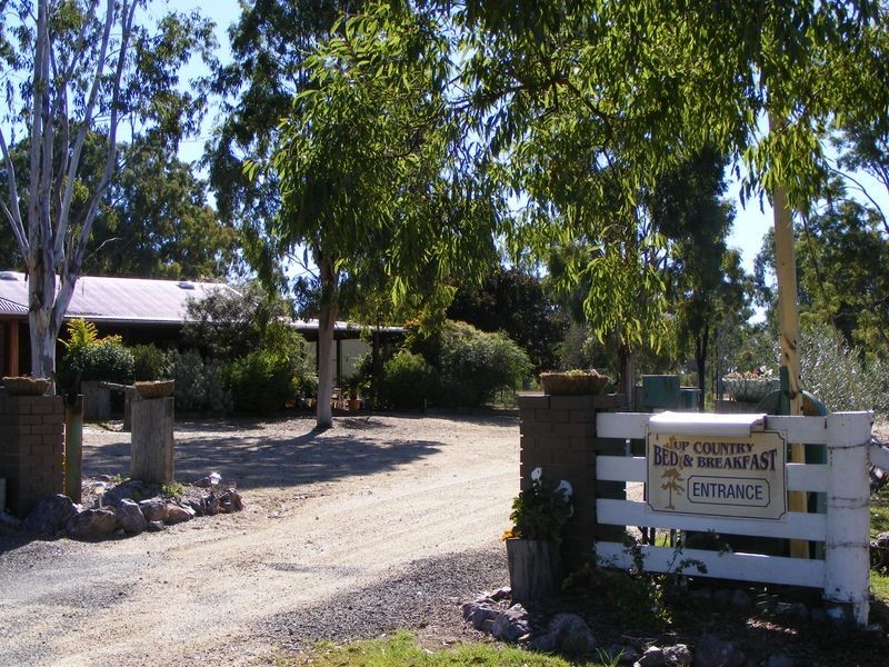 12 Lysdale Road, Wondai QLD 4606