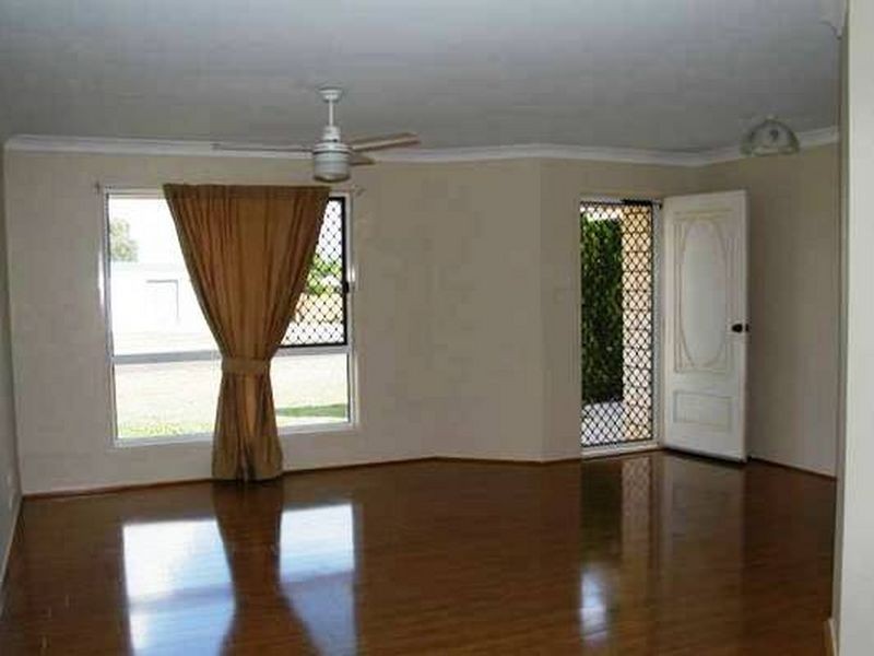 68 Windsor Circle, Kingaroy QLD 4610