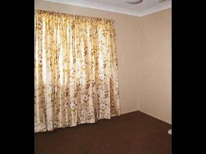 68 Windsor Circle, Kingaroy QLD 4610