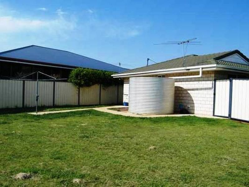 68 Windsor Circle, Kingaroy QLD 4610
