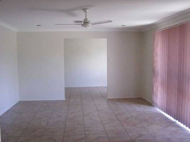 123 Moore Street, Kingaroy QLD 4610