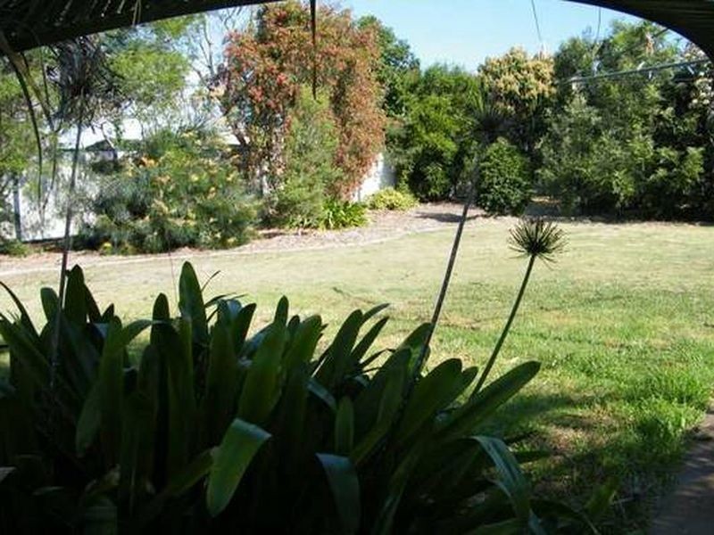 123 Moore Street, Kingaroy QLD 4610