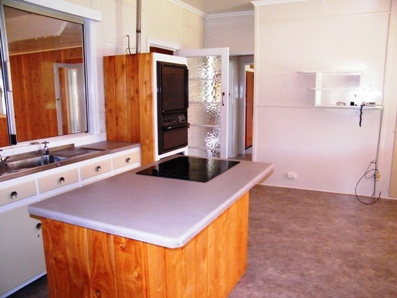 110 Doonkuna Street, Kingaroy QLD 4610