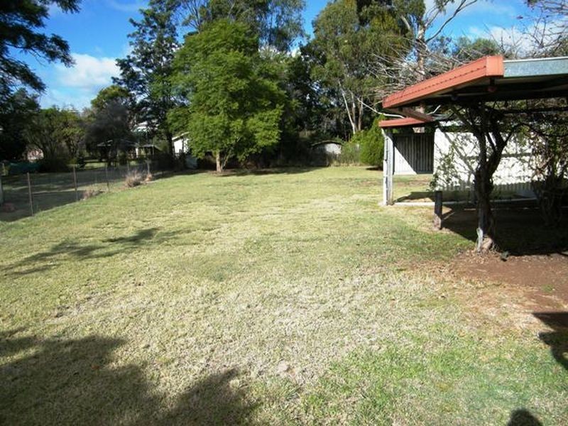 15 Reen Street, Kingaroy QLD 4610